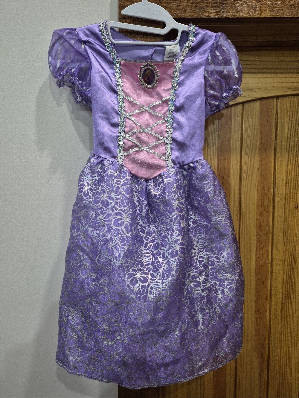 Girl's Disney Rapunzel Costume Size 4-6 Halloween Dress Up